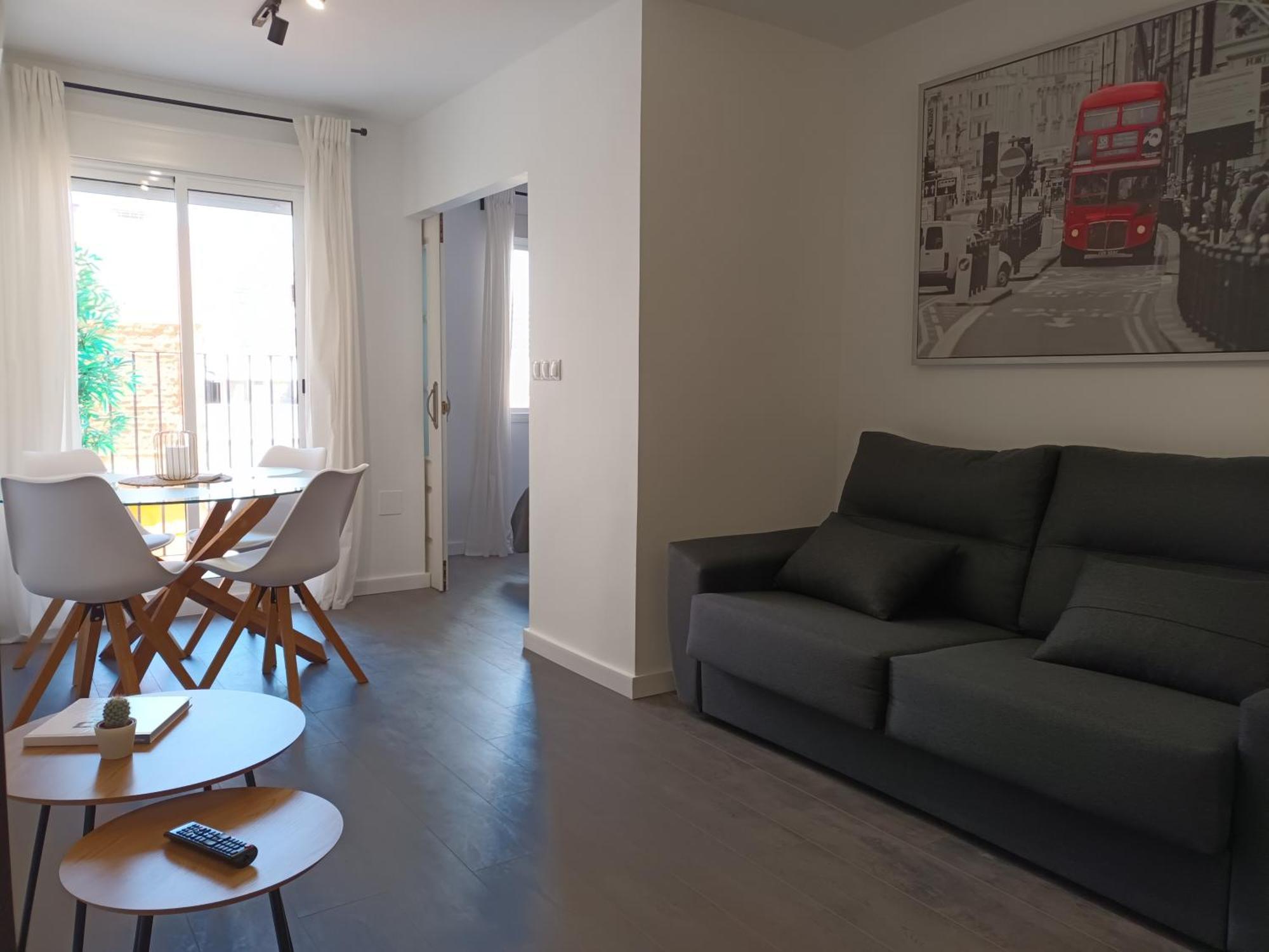 Apartamento Vacacional Cuarteles Малага Экстерьер фото
